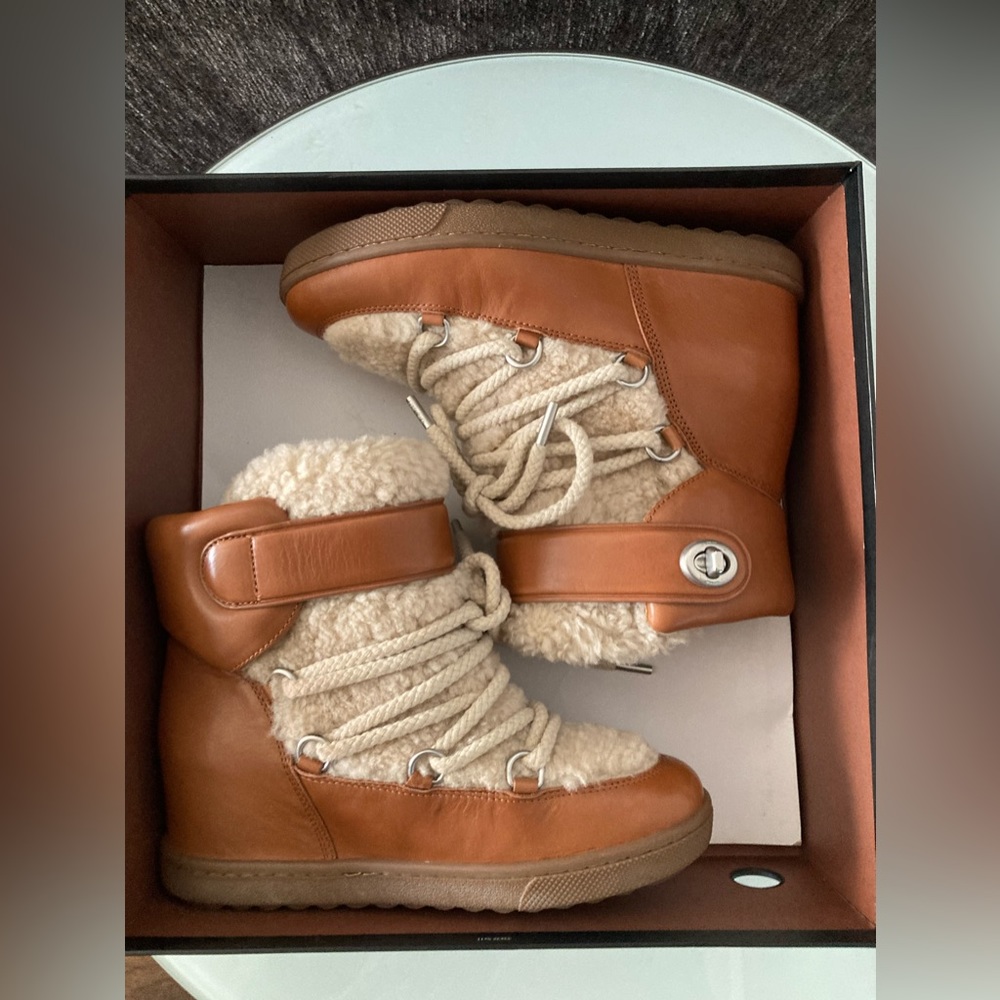 Coach boots